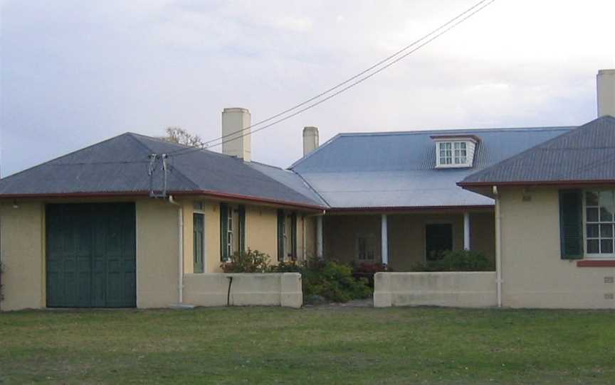 Cattai national park arndells cottage.jpg