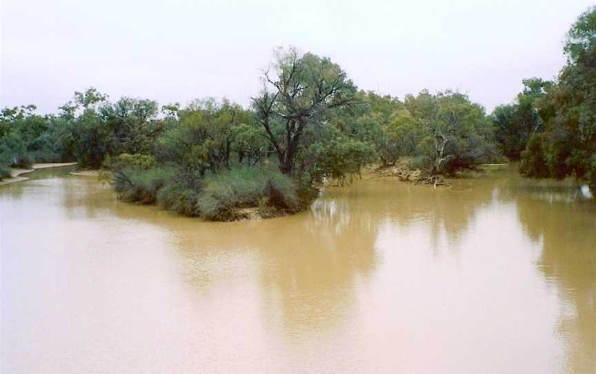 Paroo River Wanaaring-2001-07-01.jpg