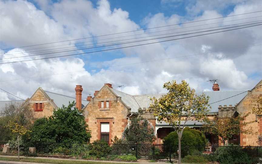 Rose Streetcottages CMile End