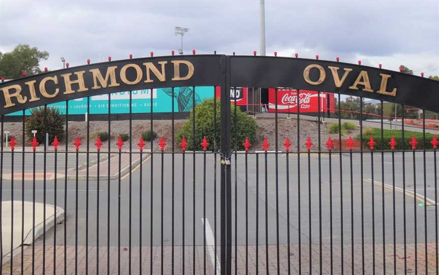 Richmond Oval Gate