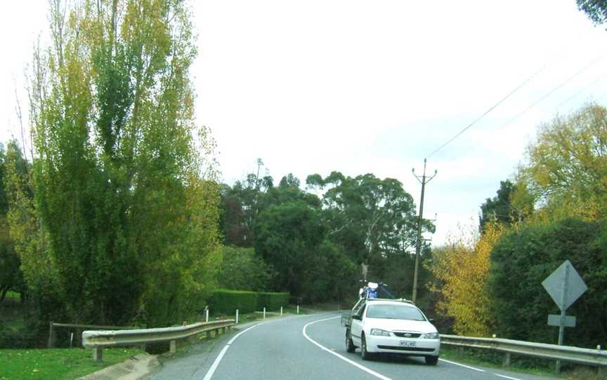 North east road, houghton, heading into city.jpg