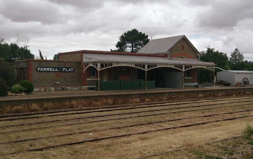Farrell Flat Railway Station