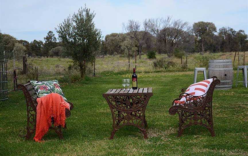 Yarrow Park, Wineries in Coleambally