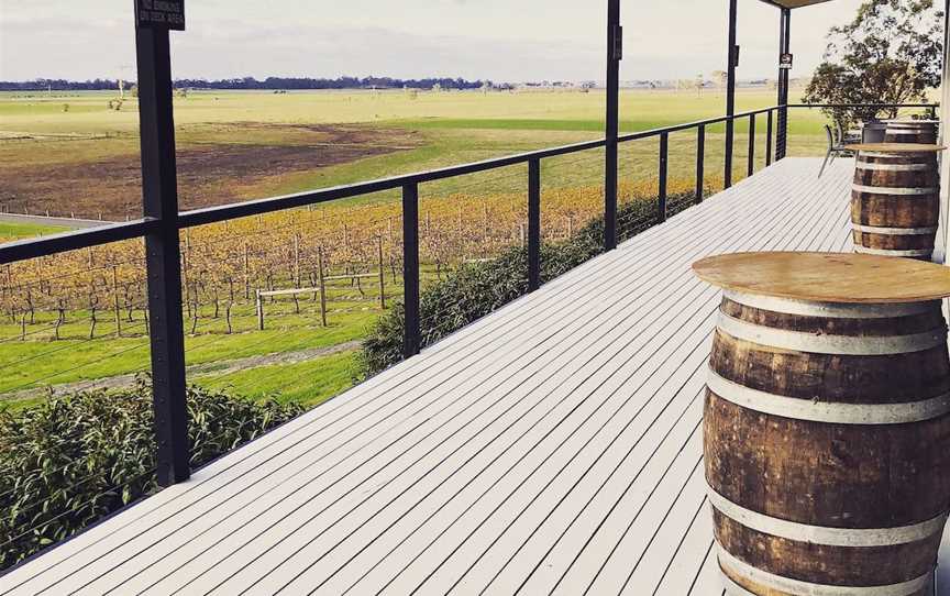 Traralgon Vineyard, Wineries in Traralgon Town