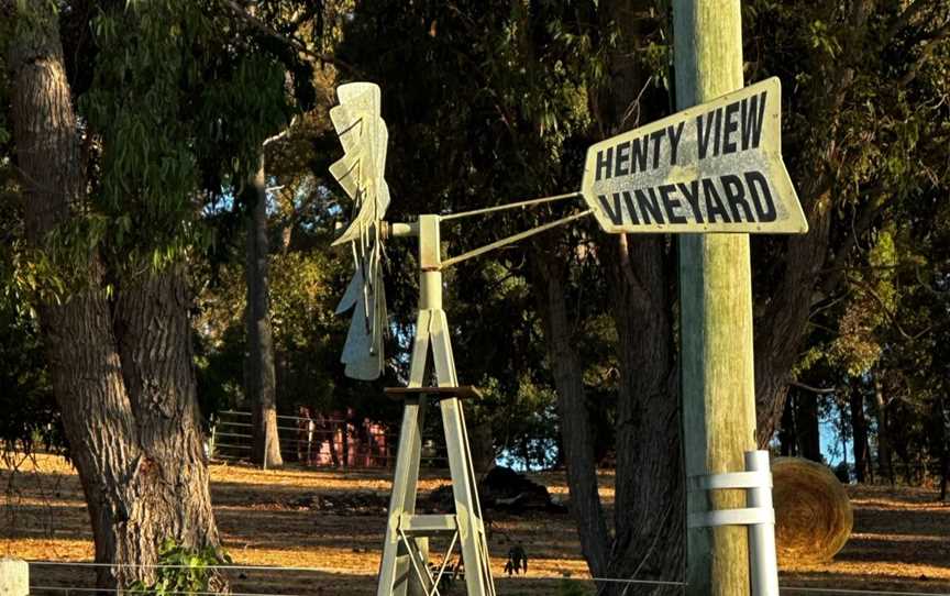 Henty View Vineyard, Wineries in Henty