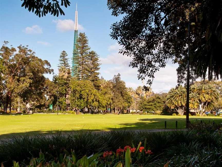 Supreme Court Gardens, Local Facilities in Perth