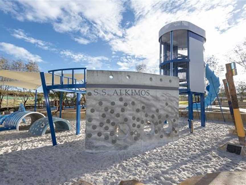 Shorehaven's Treasure Island Adventure Playground, Local Facilities in Alkimos