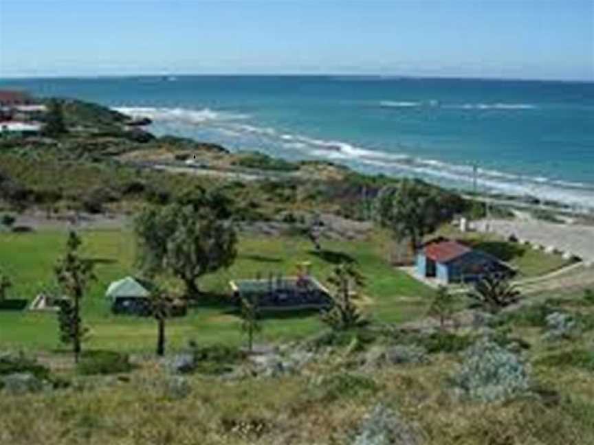 Fishermans Hollow, Local Facilities in Yanchep