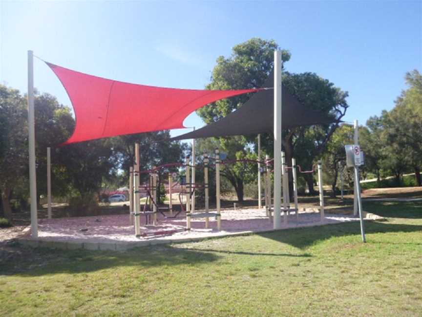 Peridot Park , Local Facilities in Banksia Grove