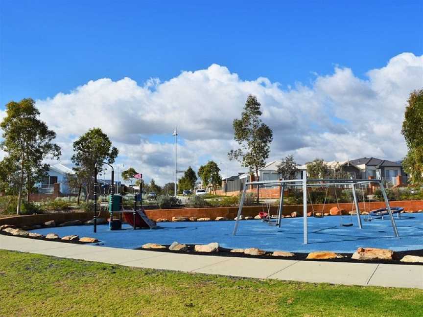 Joseph Banks Park, Local Facilities in Banksia Grove