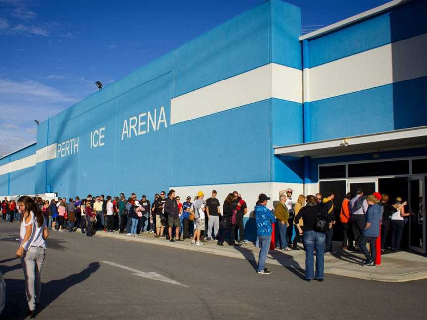 Perth Ice Arena, Local Facilities in Malaga