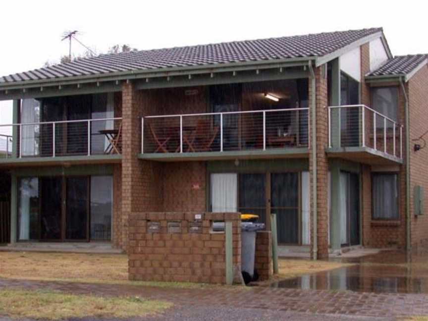 Driftwood, Accommodation in Aldinga Beach