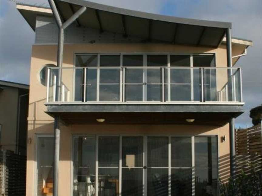 Penneshaw Oceanview Apartments, Dudley East, SA