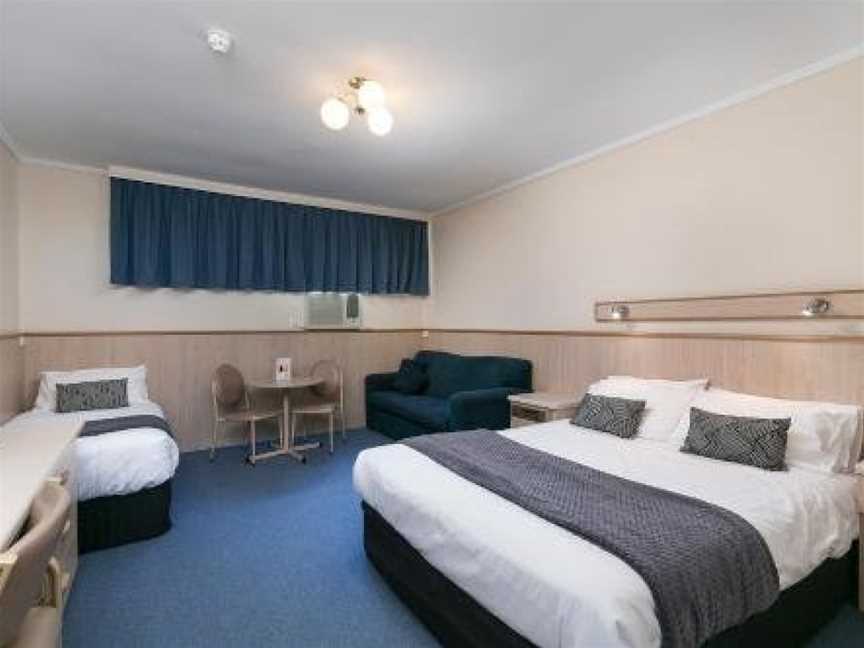 Comfort Inn Glenelg, Accommodation in Glenelg East