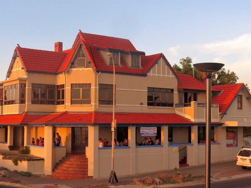 McCloud House of Port Noarlunga, Port Noarlunga, SA