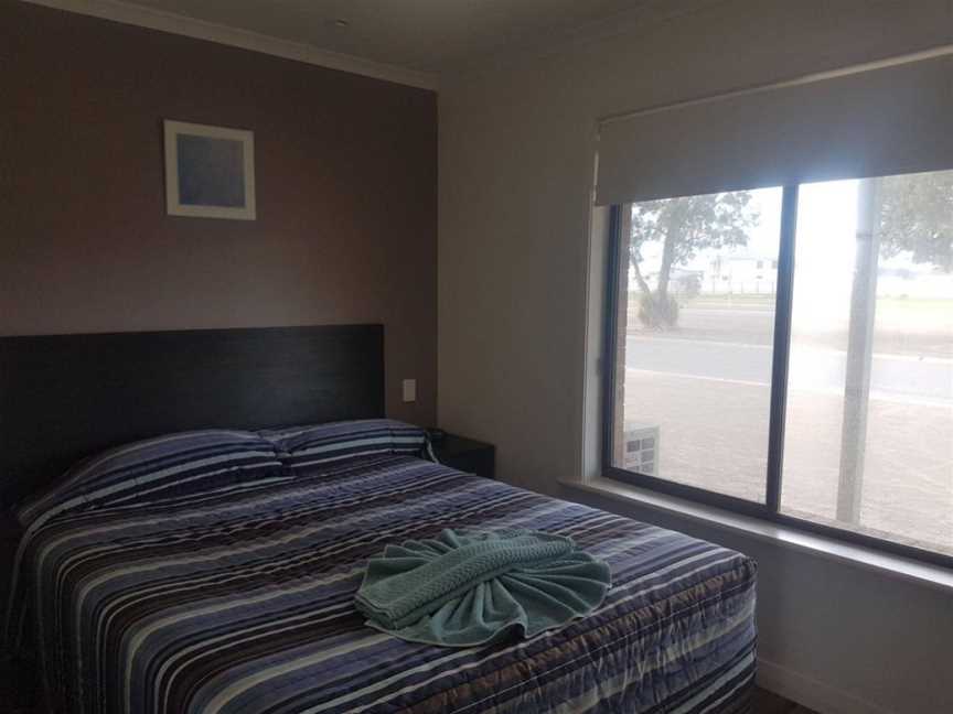 Wallaroo Holiday Park, Accommodation in North Beach