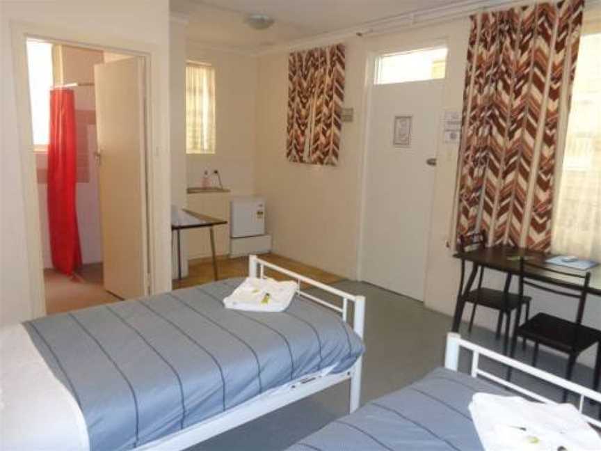 Adelaide Backpackers and Travellers Inn, Accommodation in Adelaide CBD