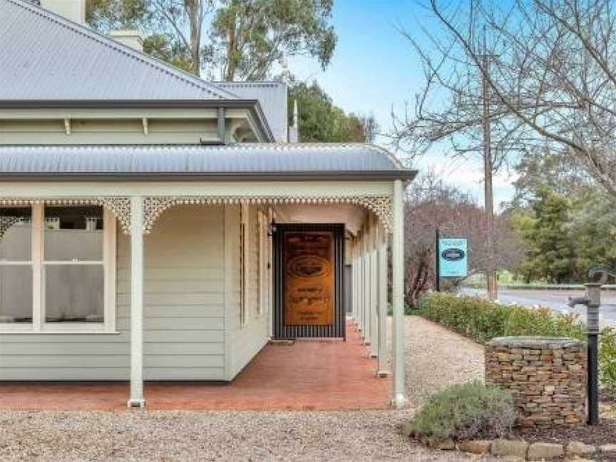 Grandview Accommodation - The Flaxley Apartments, Mount Barker, SA
