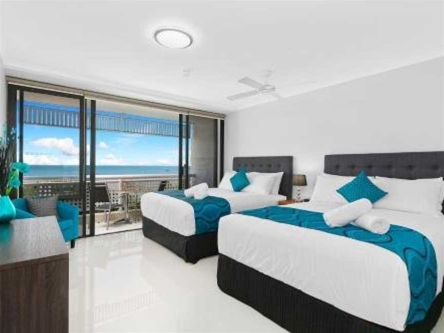 Cairns Luxury Waterfront Apartment, Cairns, QLD
