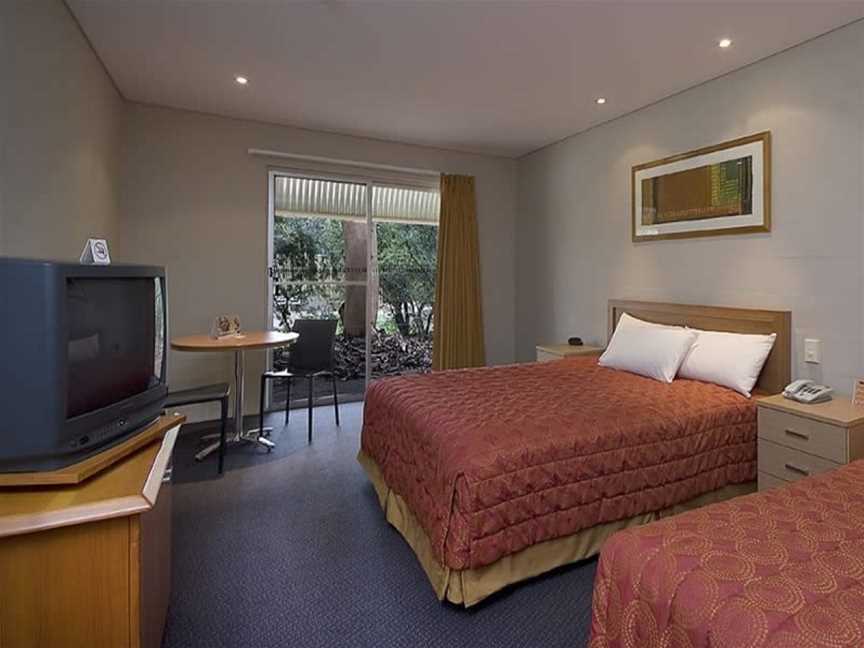 Outback Pioneer Hotel and Lodge - Ayers Rock Resort, Yulara, NT