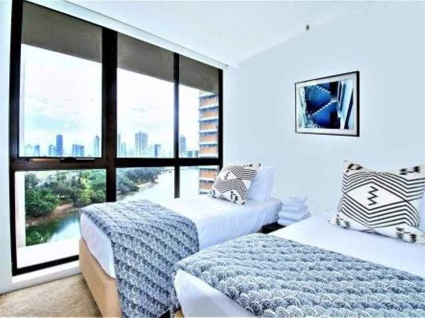 Capricorn One Beachside Holiday Apartments - Official, Surfers Paradise, QLD