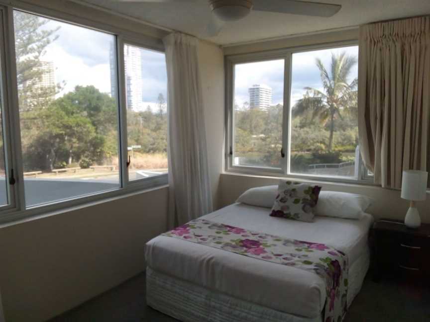 Amira Apartments, Main Beach, QLD