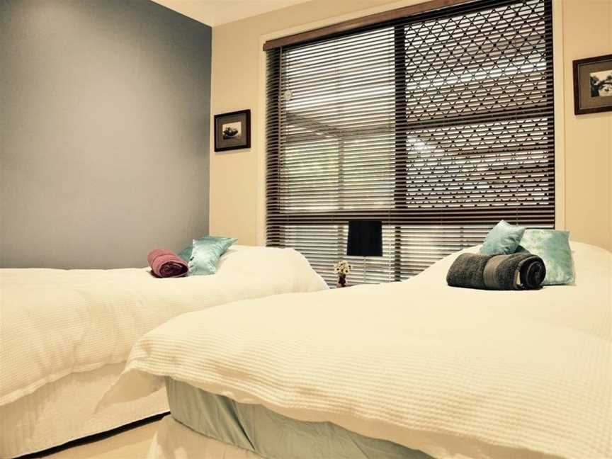 TL Warmest Homestay, Robina, QLD