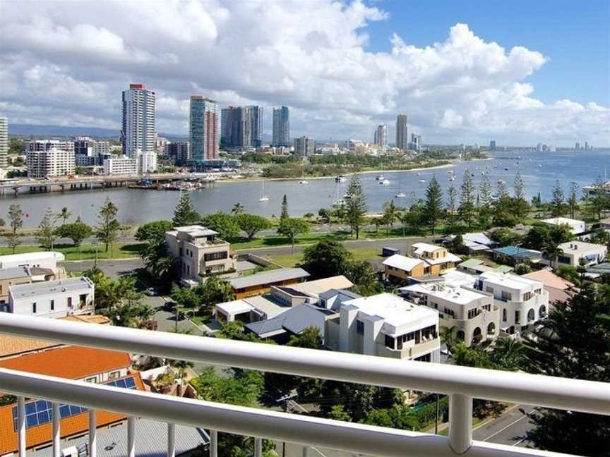 Ocean Sands Resort, Main Beach, QLD