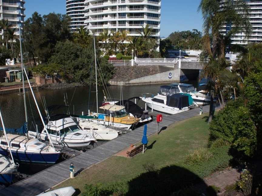 Bayview Bay Apartments & Marina, Runaway Bay, QLD