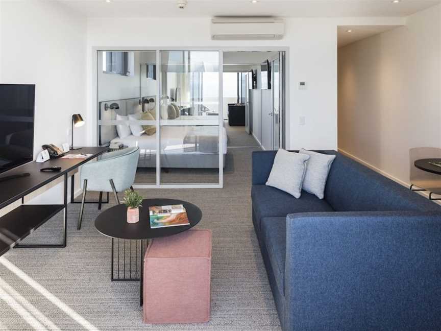 Quest Robina, Accommodation in Robina