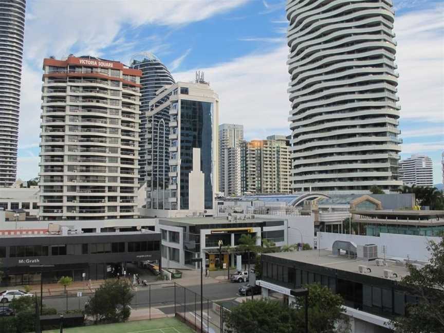 Barbados Holiday Apartments, Broadbeach, QLD