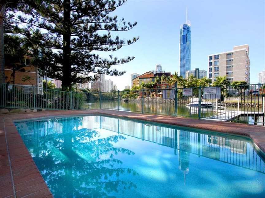 Surfers Riverside Holiday Apartments, Surfers Paradise, QLD