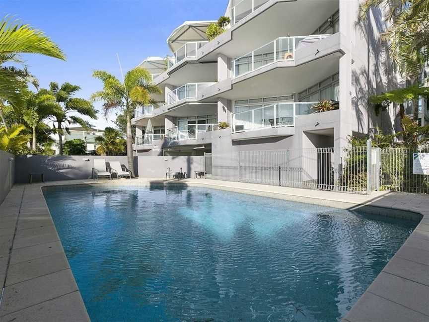 Endless Water Views in Noosaville Noosa Heads - Unit 3 Noosa Moorings, 303 Gympie Terrace, Noosaville, QLD