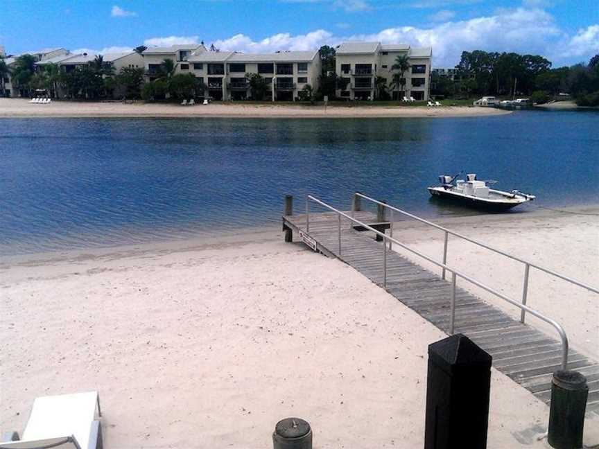Skippers Cove Waterfront Resort, Noosaville, QLD