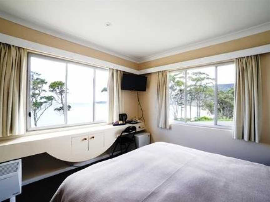 Lufra Hotel and Apartments, Eaglehawk Neck, TAS