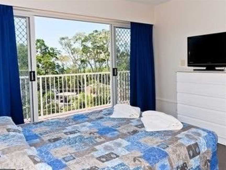 White Crest Apartments, Torquay, QLD