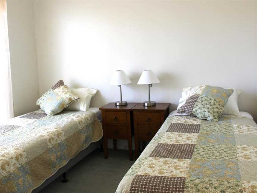 The Friendly Chat Bed and Breakfast, Thorneside, QLD