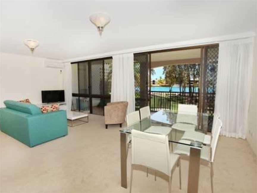 Beachport 14 - Newly Renovated 2 Bedroom Apt on Parkyn Parade with Aircon, Mooloolaba, QLD