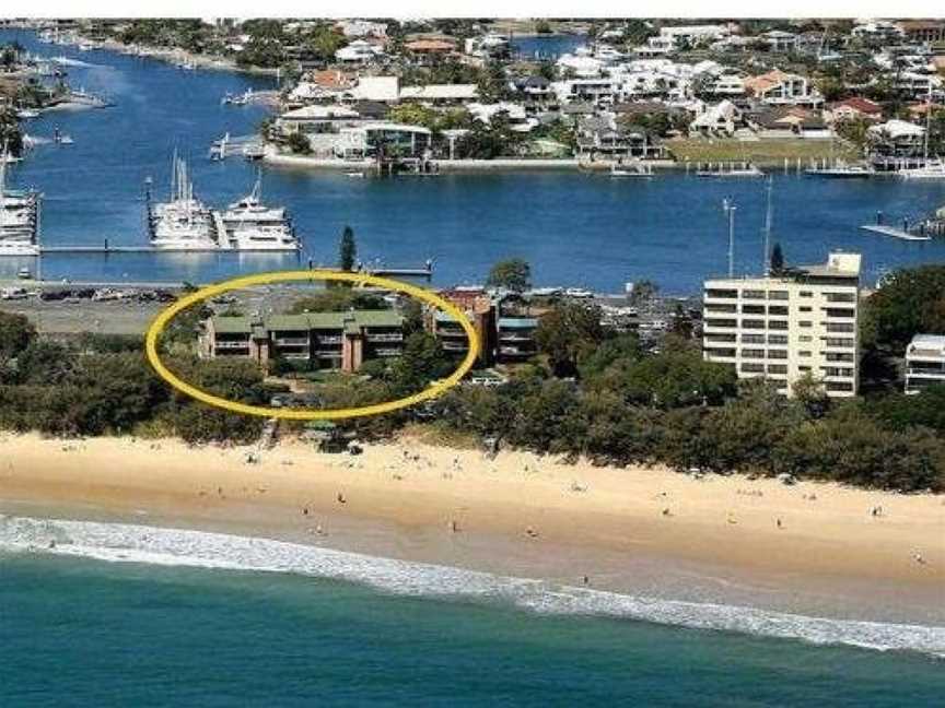 Illawong 2 Beachfront Holiday Apartment, Mooloolaba, QLD