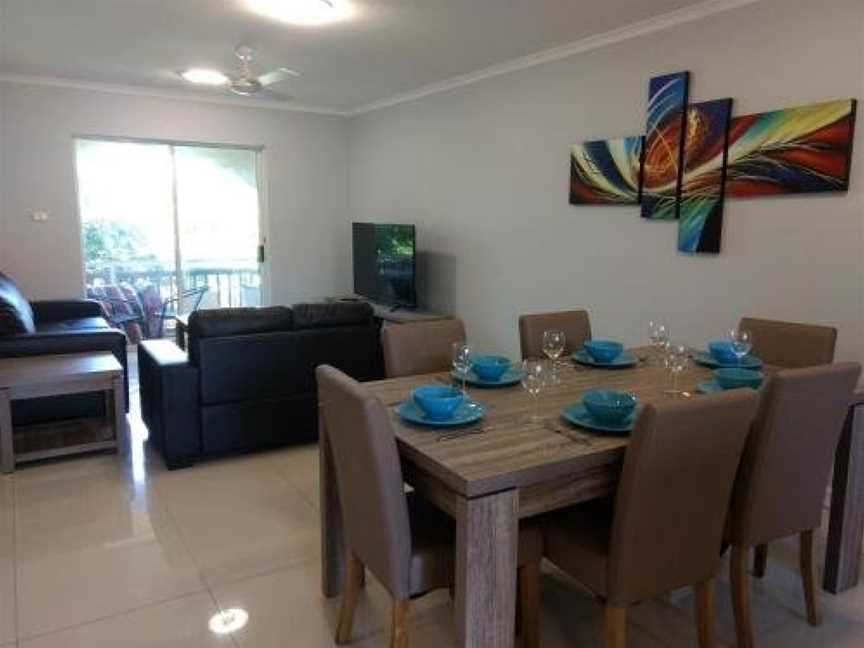 Oasis Private 2 Bed Apartment, Golden Beach, QLD