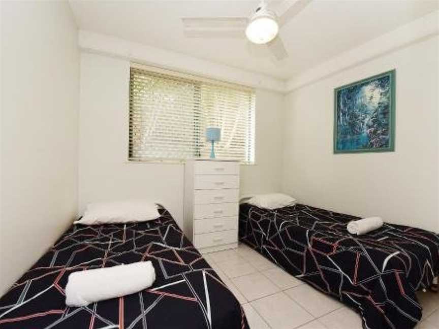 Lindomare Apartments, Kings Beach, QLD