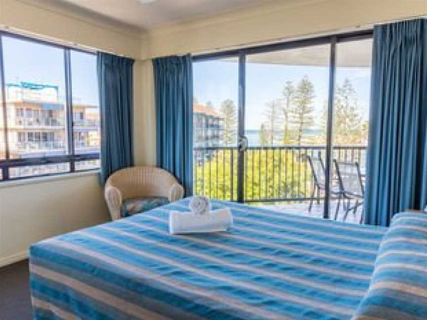 Belaire Place, Accommodation in Caloundra
