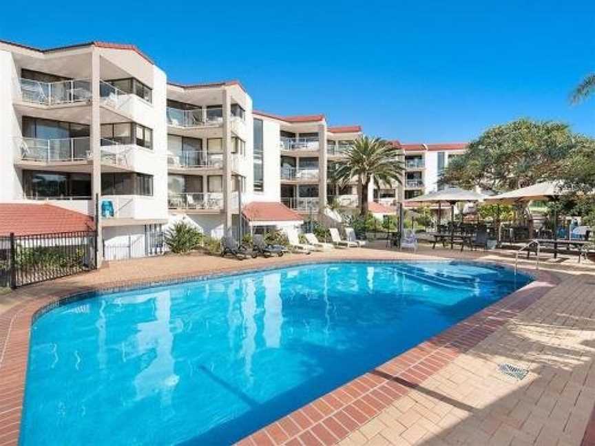 Casablanca Beachfront Apartments, Kings Beach, QLD