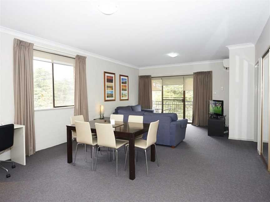 Oxley Court Serviced Apartments, Griffith, ACT