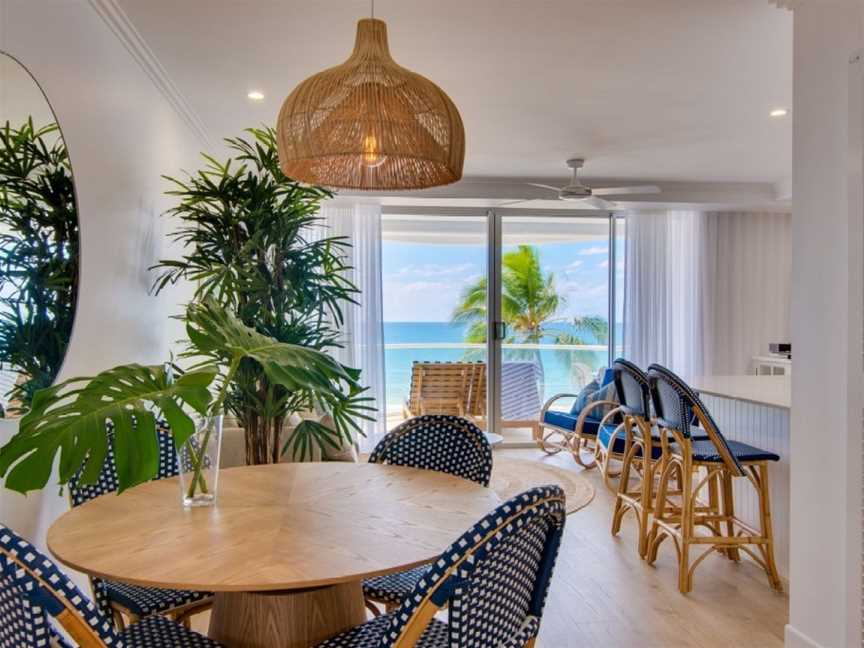 Tingirana Noosa, Accommodation in Noosa Heads