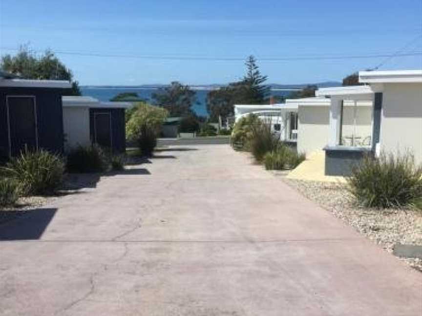 Old Pier Apartments, Bridport, TAS