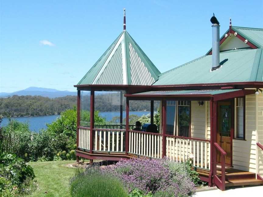 Pomona Spa Cottages, Beauty Point, TAS