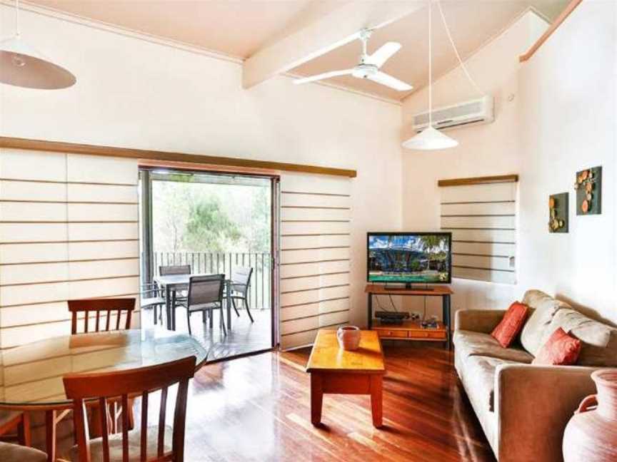 Kingfisher Bay Resort, Accommodation in Fraser Island