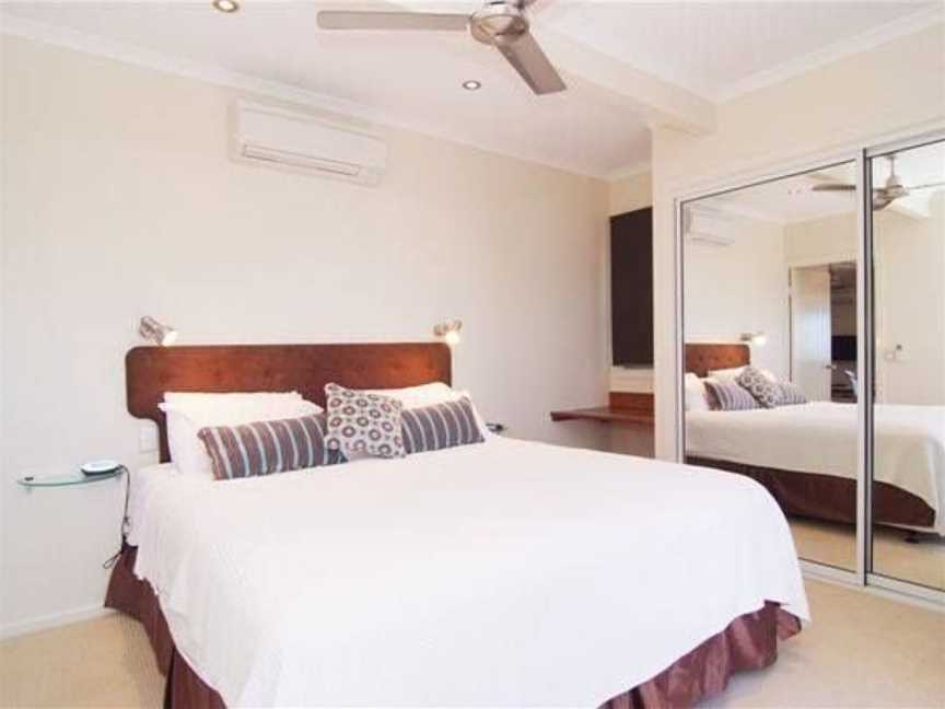 Airlie Apartments, Accommodation in Airlie Beach