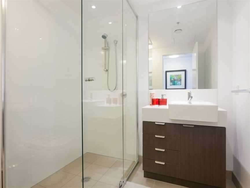 Keeping Cool on Connor - Executive 2BR Fortitude Valley apartment with pool and views, Fortitude Valley, QLD